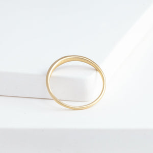 Crescent ring