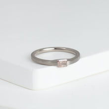 Load image into Gallery viewer, Unite ring with brownish pink diamond
