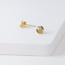 Load image into Gallery viewer, Band yellow rustic diamond studs
