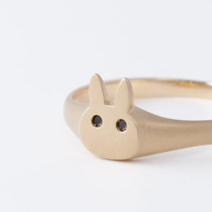 Bunny black diamond signet ring