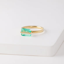 Load image into Gallery viewer, Band one-of-a-kind emerald ring
