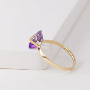 Band one-of-a-kind bi-color amethyst ring