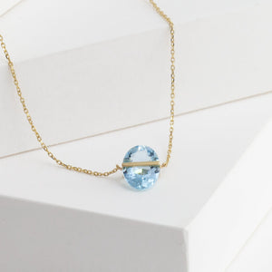 Band one-of-a-kind oval aquamarine necklace