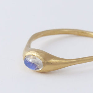 Yui moonstone ring