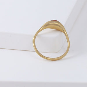 Yui garnet ring