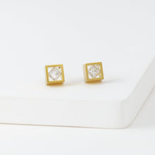 Load image into Gallery viewer, Position yellow gold square frame square diamond studs
