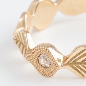 Leaf milgrain rose gold ring with diamond