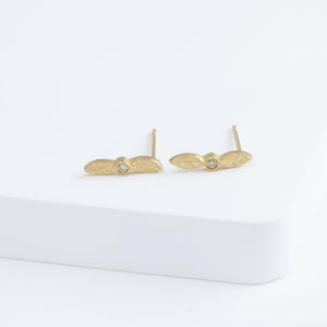 Bloom olive diamond stud