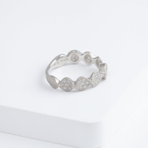 Leaf pave platinum ring with diamonds