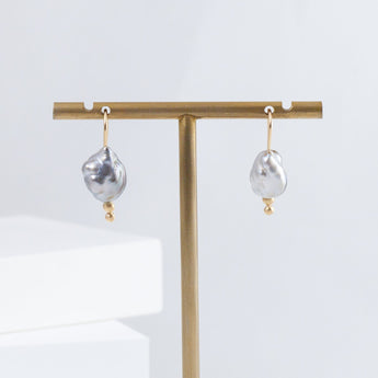 UVA Keshi pearl drop earrings