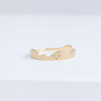 Half cloud diamond ring