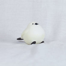 Load image into Gallery viewer, montomi - Shima enaga (little white bird)
