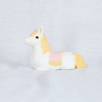 montomi - Swimming horse