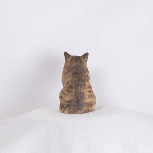 Ryoji Bannai - #11 Brown tabby sitting cat A