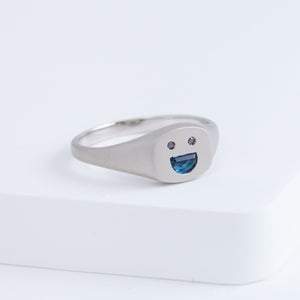 Small happy face platinum signet ring