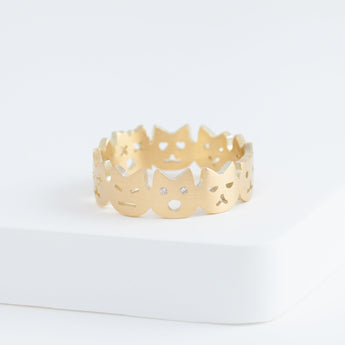 Cat iconic ring