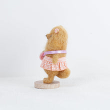 Load image into Gallery viewer, Fluffy - small Pomeranian doll
