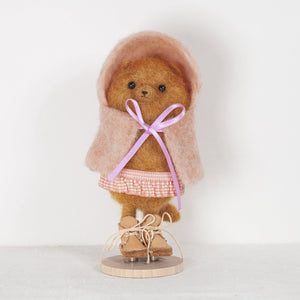 Fluffy - large pink poncho Pomeranian doll [Kolekto Special]