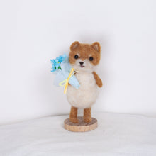Load image into Gallery viewer, Fluffy - small Pomeranian doll
