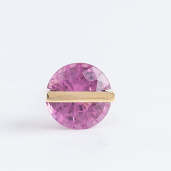 Band round garnet studs