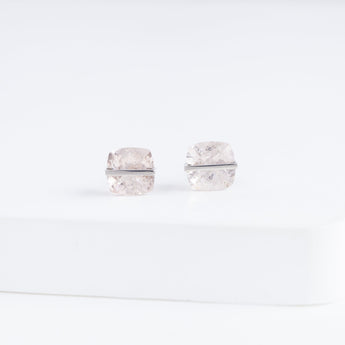 Band one-of-a-kind platinum iridescent morganite studs
