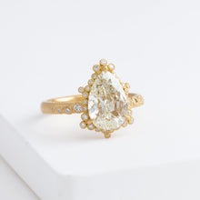 Load image into Gallery viewer, [Bespoke] Spread OOAK antique pear diamond ring
