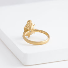 Load image into Gallery viewer, [Bespoke] Spread OOAK antique pear diamond ring
