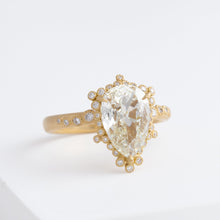Load image into Gallery viewer, [Bespoke] Spread OOAK antique pear diamond ring

