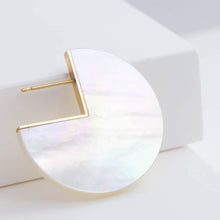 Load image into Gallery viewer, Slice mother of pearl earrings - medium
