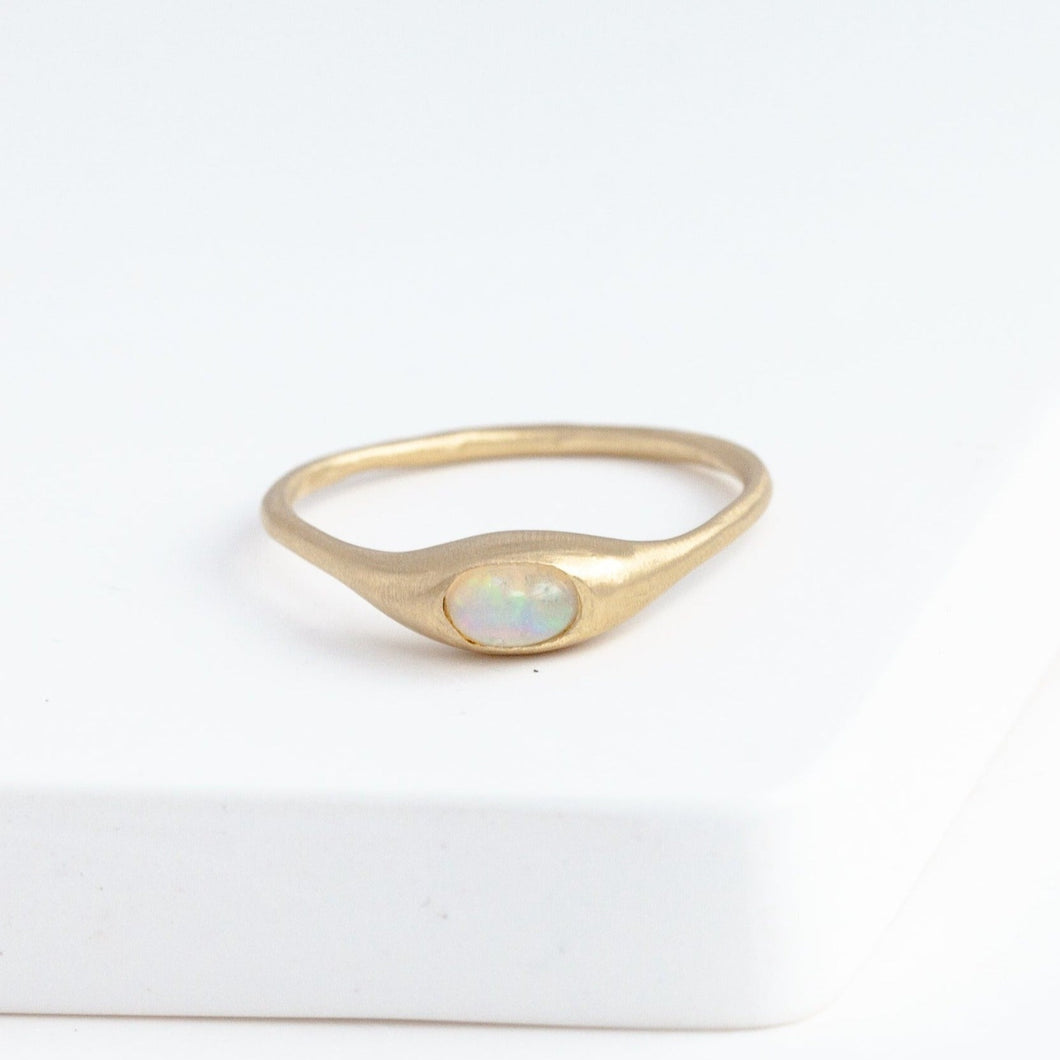 Yui opal ring