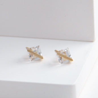 Band quartz studs