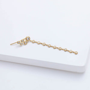 Puff small gradation diamond climber earring with a diamond strand