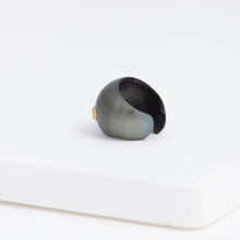 Load image into Gallery viewer, South sea black pearl ear cuff
