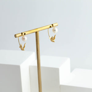 Swing bird earring