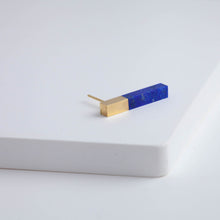 Load image into Gallery viewer, Stick lapis medium stud

