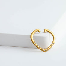 Load image into Gallery viewer, Crest spear ear cuff with diamonds
