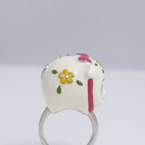 White piggy bank ring