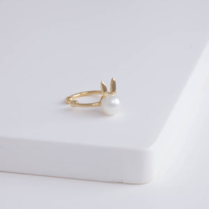 Bunny akoya pearl ear cuff