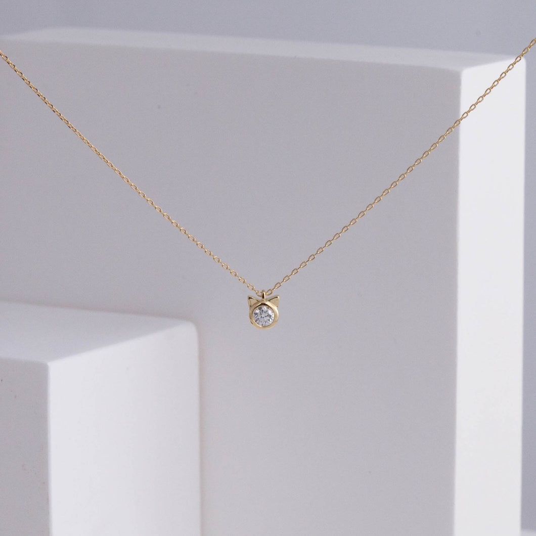 Cat diamond necklace