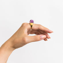 Load image into Gallery viewer, Rock amethyst ring - Kolekto 
