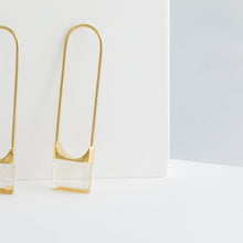 Load image into Gallery viewer, Drop square rutilated quartz earring - Kolekto 
