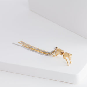 Horse through gold plated silver earring - Kolekto 