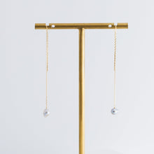 Load image into Gallery viewer, Baby Akoya pearl single pearl drop earrings - Kolekto 
