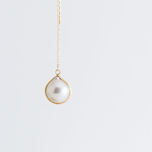 One-of-a-kind Akoya pearl sapphire drop earrings - Kolekto 