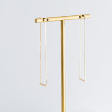 Load image into Gallery viewer, Blanco earrings (medium) - Kolekto 
