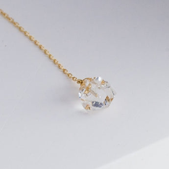 Rough stone diamond quartz drop earring - Kolekto 
