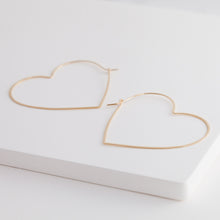 Load image into Gallery viewer, Symbol heart hoop earrings - Kolekto 

