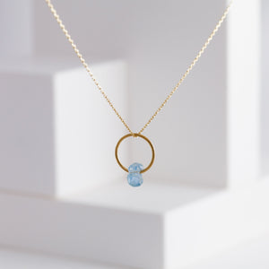 Rough stone aquamarine pendant - Kolekto 