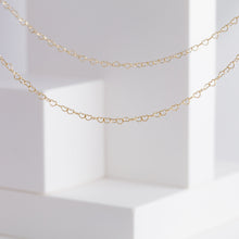 Load image into Gallery viewer, Heart chain long necklace (yellow gold) - Kolekto 
