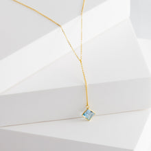 Load image into Gallery viewer, Gemstone topaz center chain necklace - Kolekto 
